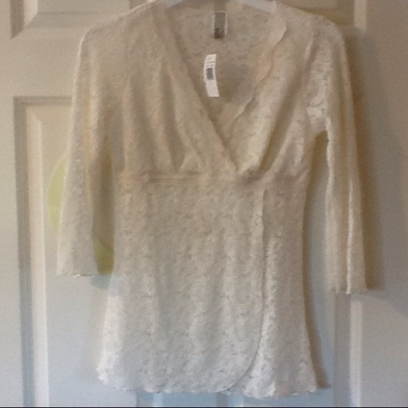 Lace top - Picture 1 of 4